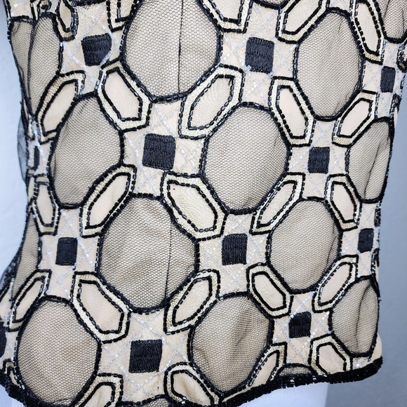 Adrianna Papell Evening Beaded Blouse Sz M 100% Silk Black Gold Geometric Top - Picture 4 of 15